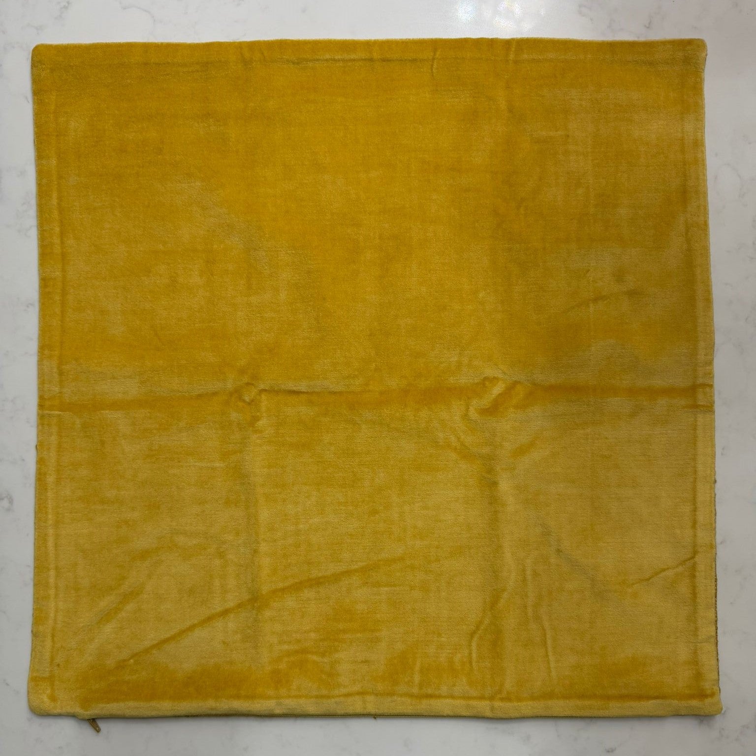 Golden Velvet & Silk Cushion Cover – Dual Texture Decorative Throw Pillow Case, 50x50 cm (20x20”)